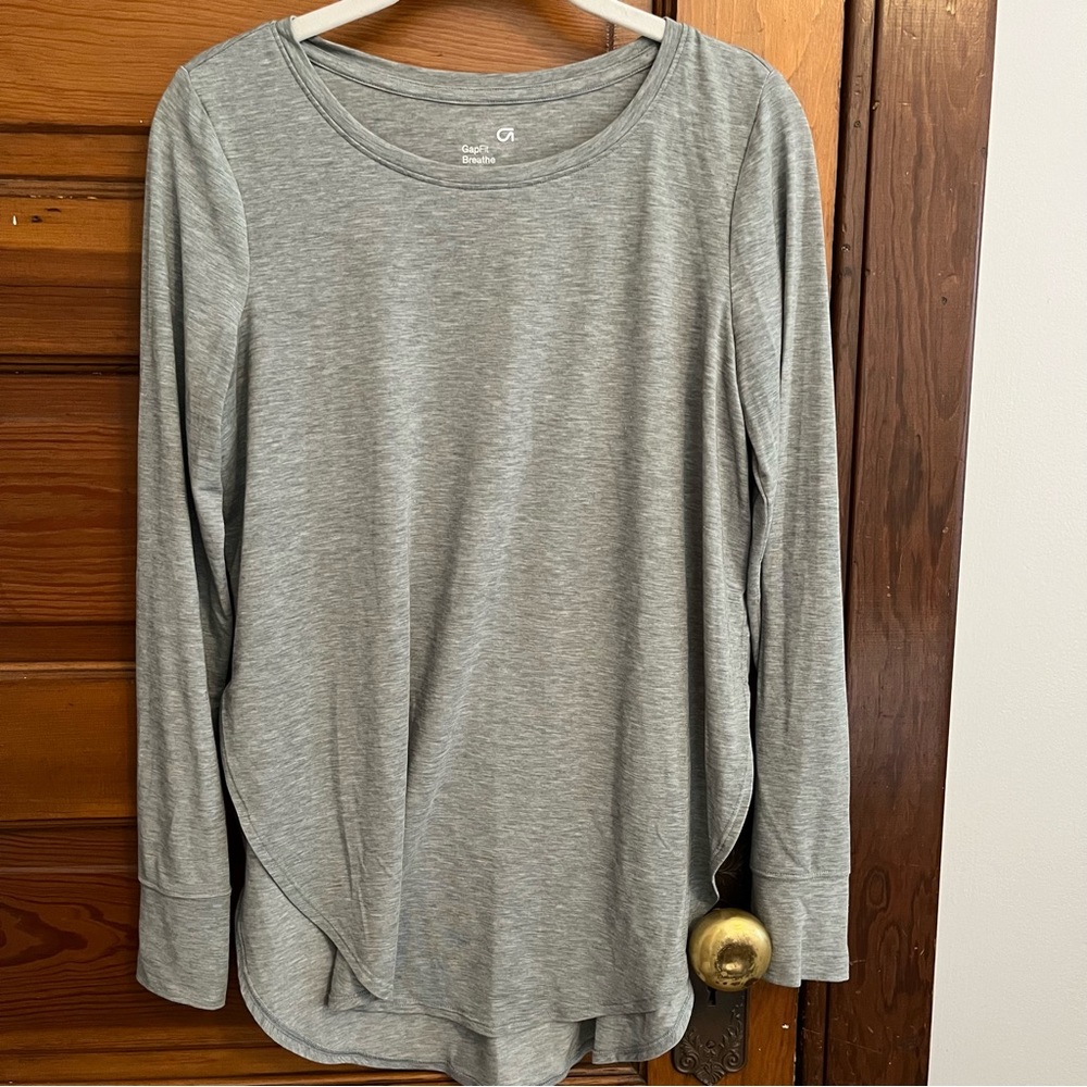 LAST CALL! GapFit Breathe LS shirt